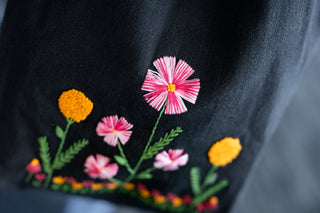 Wistful Wildflowers Everyday Tote in Black