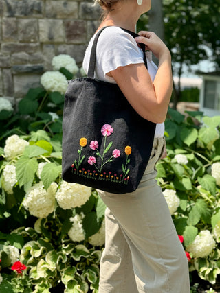 Everyday Tote Black - Wistful Wildflowers
